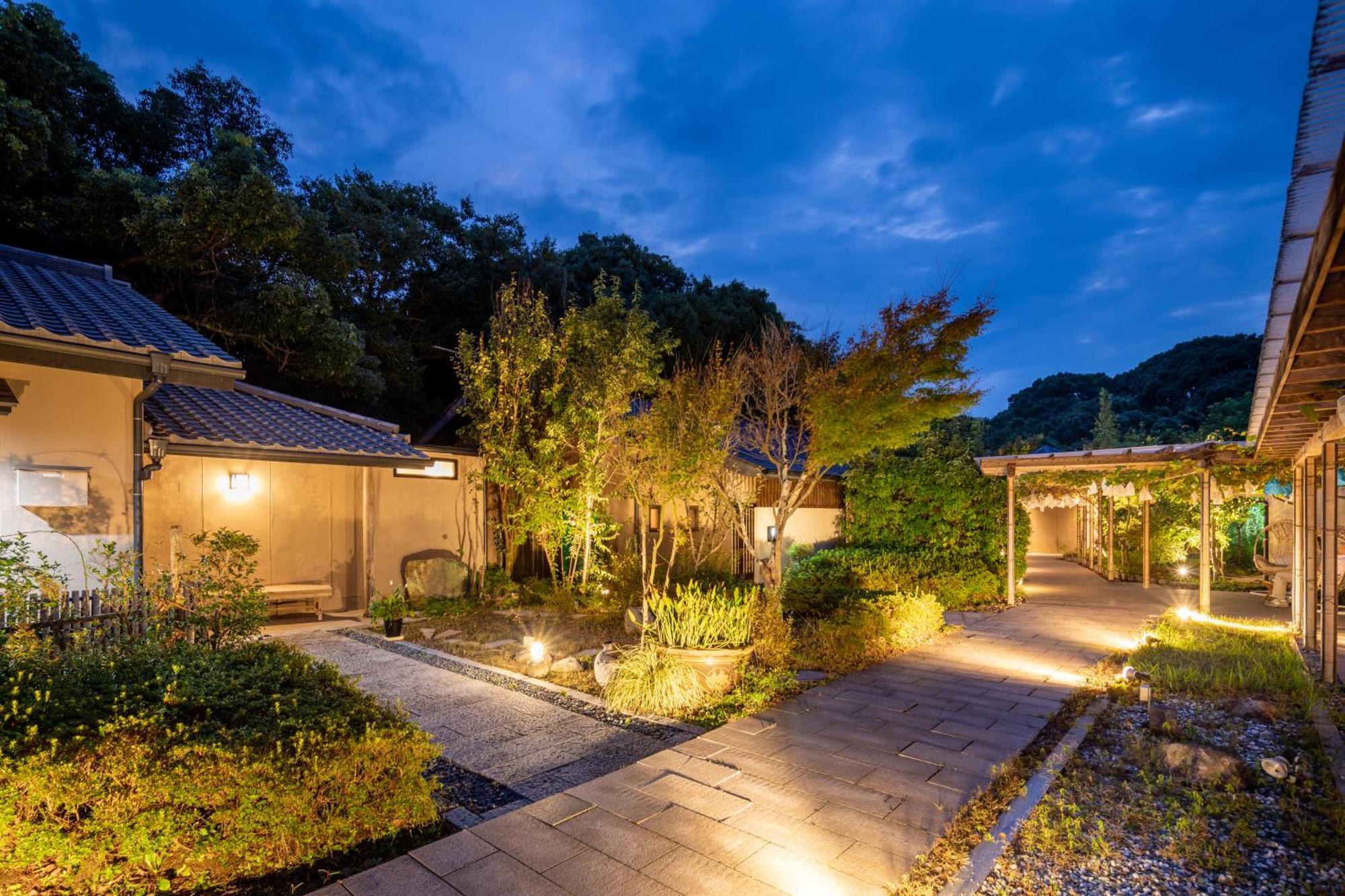 Mori No Nanakusa Munakata Extérieur photo